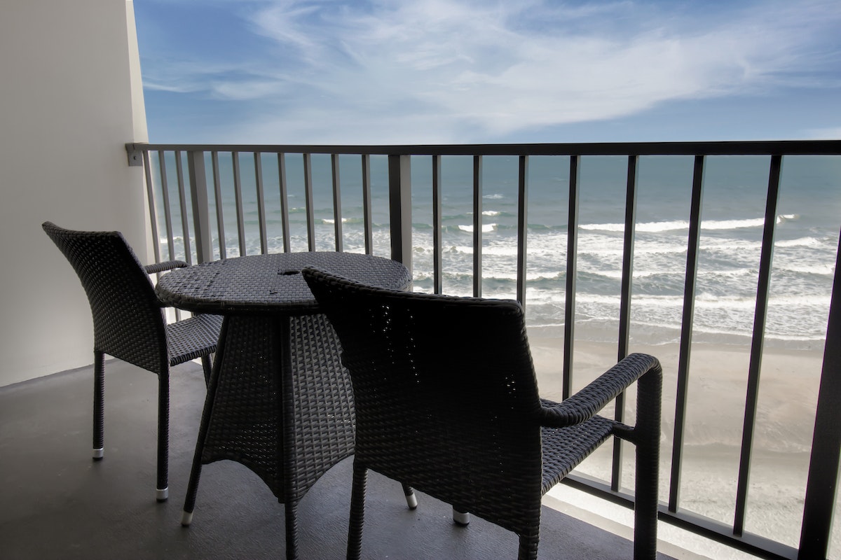 Oceanfront Tower Room - Balcony