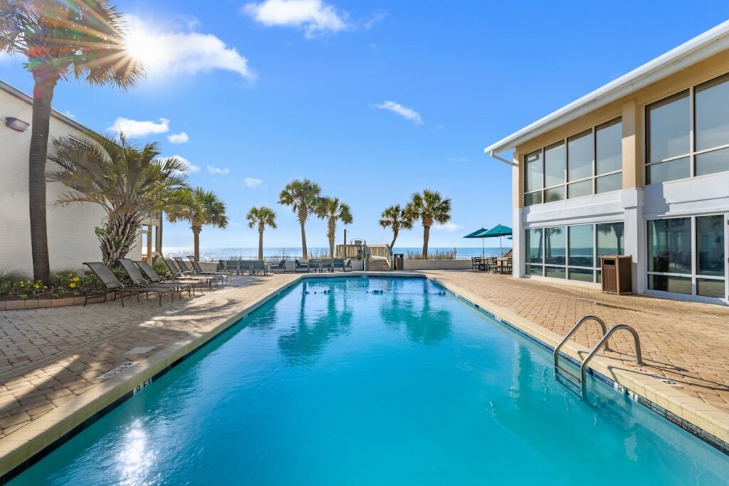 Oceanfront Outdoor Pool