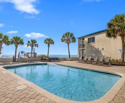 Oceanfront Outdoor Pool
