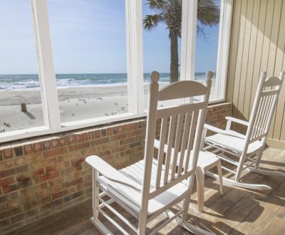 Dunes Oceanfront King Room - Enclosed Porch