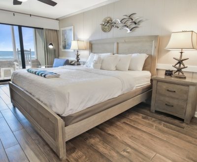 Dunes Oceanfront King Room - King Bed