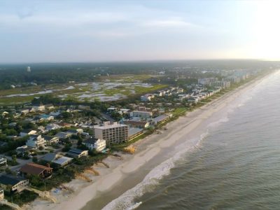 The Oceanfront Litchfield Inn