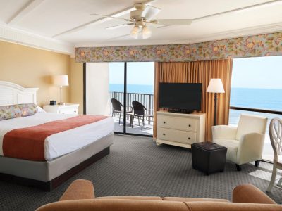 Tower King Room